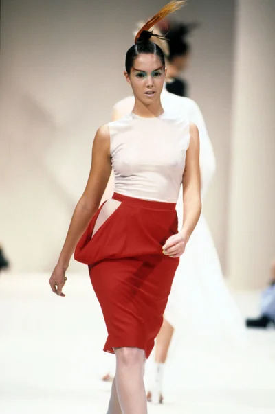 Look 16
